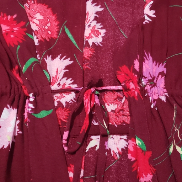 Express Floral Kimono Inspired Cover Up - Picture 3 of 11